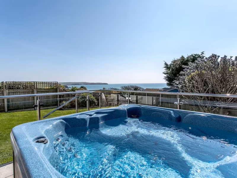 Curlew Hot Tub Bigbury-on-Sea
