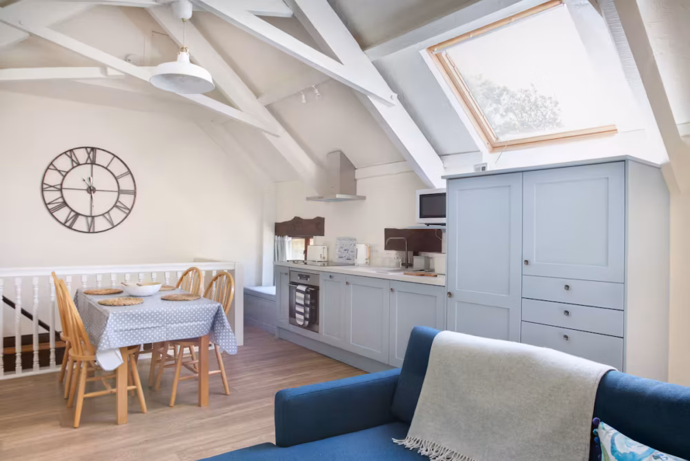 Kine Cottage holiday home kitchen South Allington